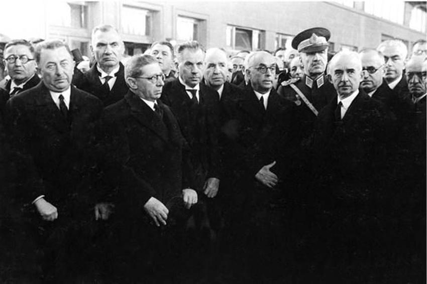 Atatürk'ün arşivlerden çıkan son fotoğrafları!