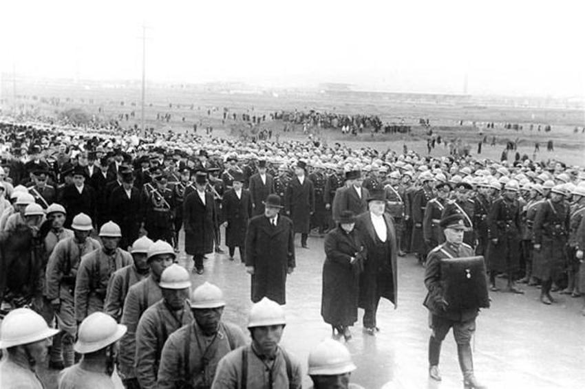 Atatürk'ün arşivlerden çıkan son fotoğrafları!