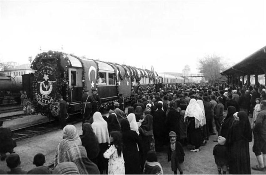 Atatürk'ün arşivlerden çıkan son fotoğrafları!