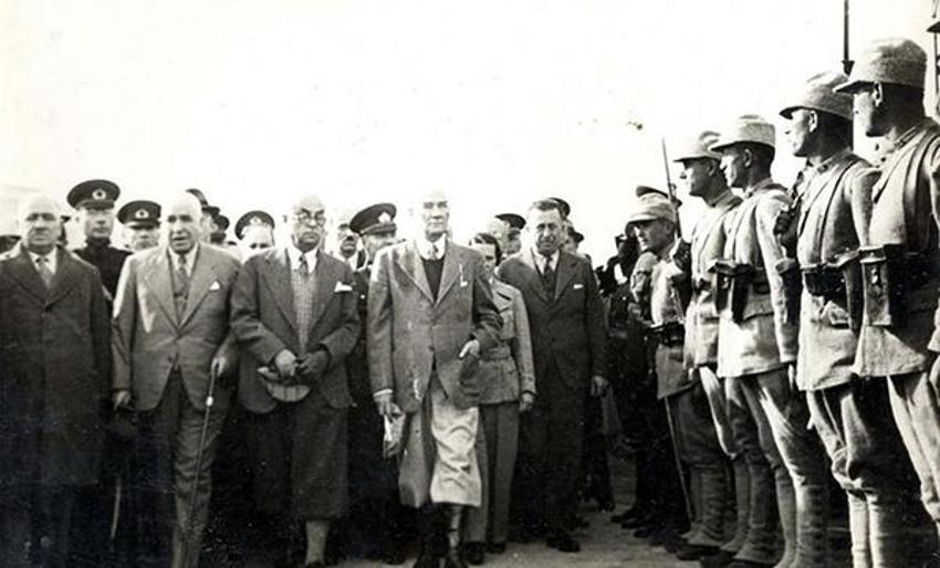 Atatürk'ün arşivlerden çıkan son fotoğrafları!