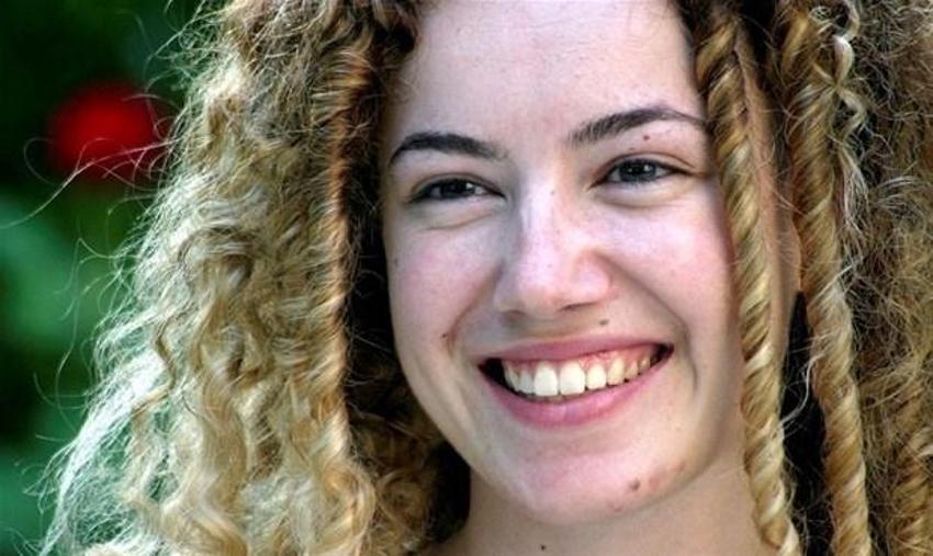 Demet Evgar hayranlarını şok etti! Yıllar önceki görüntüsü ortaya çıktı...