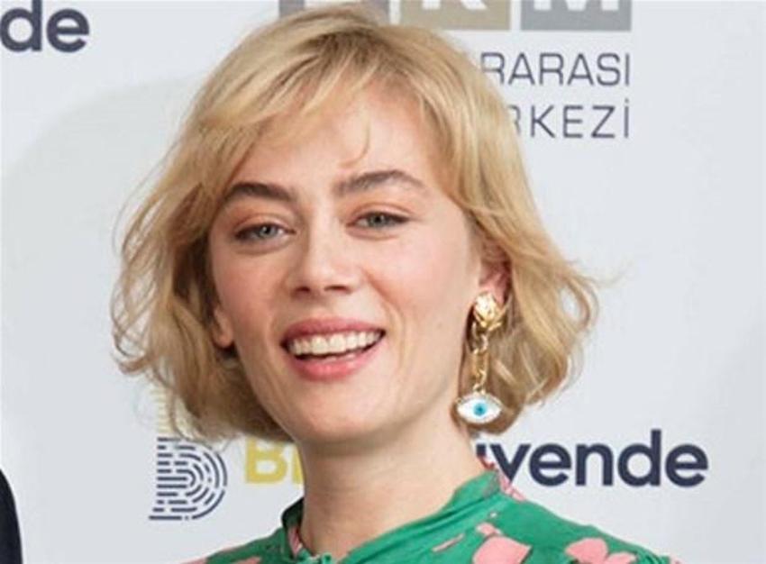 Demet Evgar hayranlarını şok etti! Yıllar önceki görüntüsü ortaya çıktı...