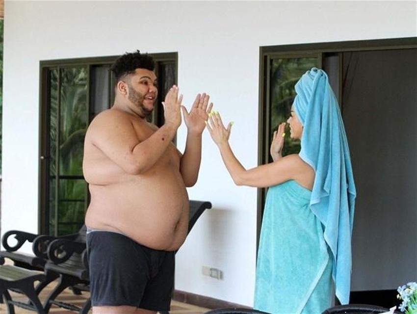 Katie Price, 18 yaşındaki oğlu için yardım istedi!