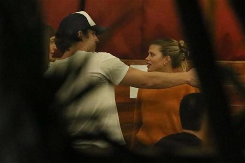 Sofia Richie yeni sevgilisiyle romantik anlar yaşadı