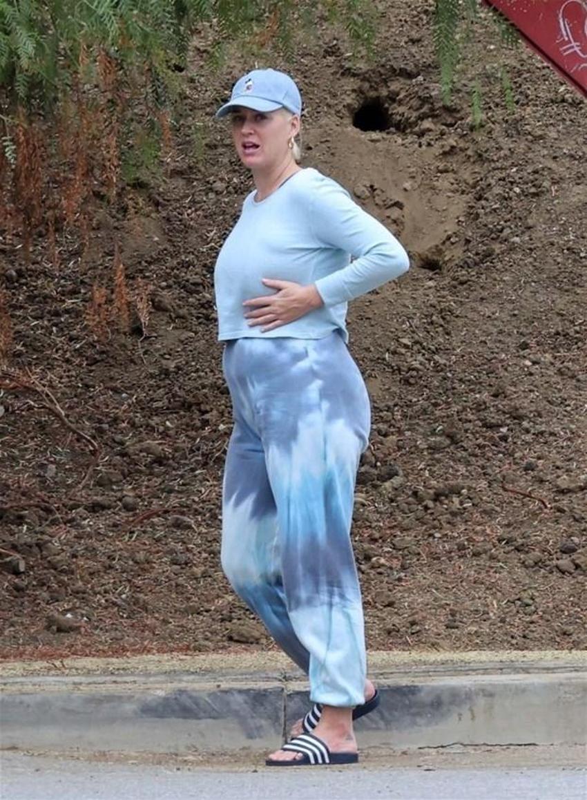 Katy Perry yeni yaşına böyle girdi!
