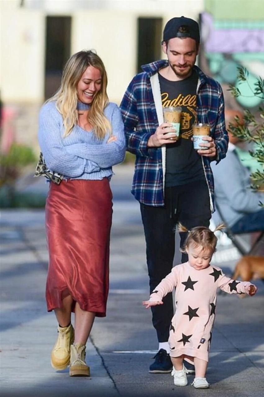 Hilary Duff sevincini sosyal medyadan duyurdu!