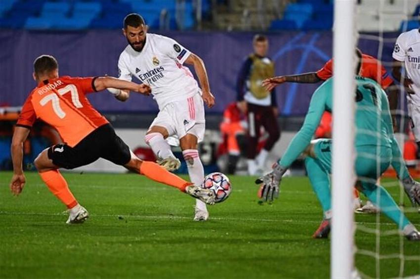 Şampiyonlar Ligi'nde tarihi gece ve 12 gollü büyük şok! Valbuena, Suarez...