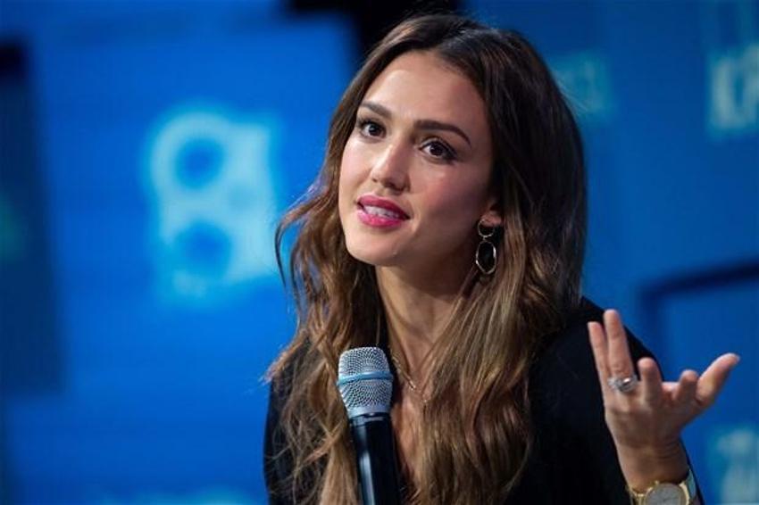 Jessica Alba kendisine koyulan set kurallarını anlattı!