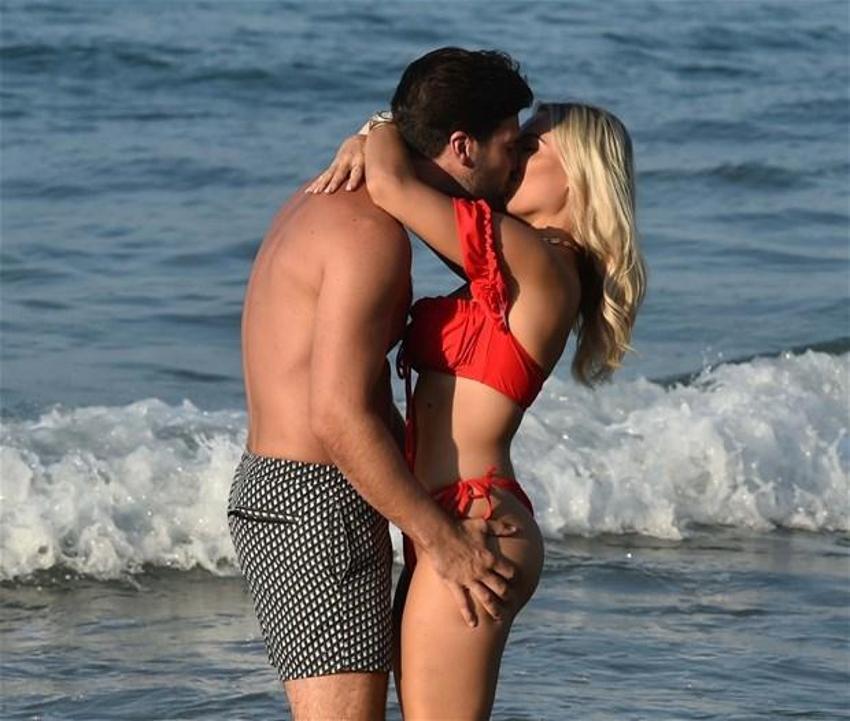 Amber Turner'ın aşk tatili!