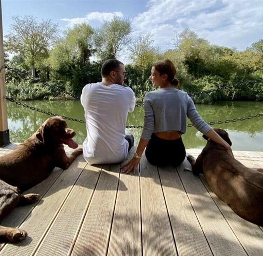 Hazal Filiz Küçükköse eski sevgilisine geri döndü!