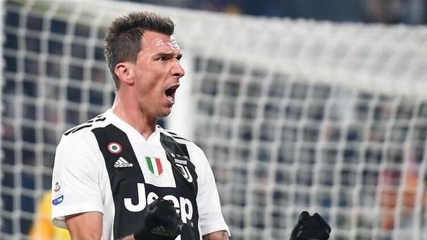 Fenerbahçe ve Beşiktaş'ın istediği Mario Mandzukic'in transferini duyurdular!