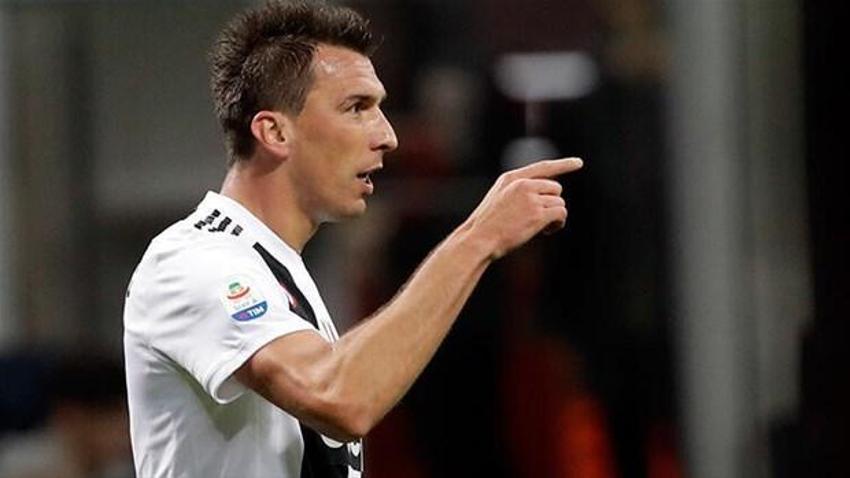 Fenerbahçe ve Beşiktaş'ın istediği Mario Mandzukic'in transferini duyurdular!