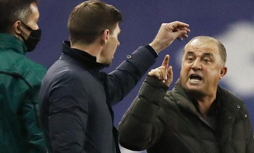 Galatasaray-Rangers maçına damga vuran o an! Fatih Terim ile Steven Gerrard tartıştı