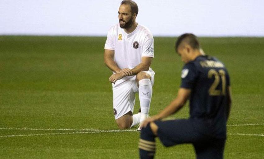 Gonzalo Higuain'in MLS'teki ilk maçında olay çıktı!
