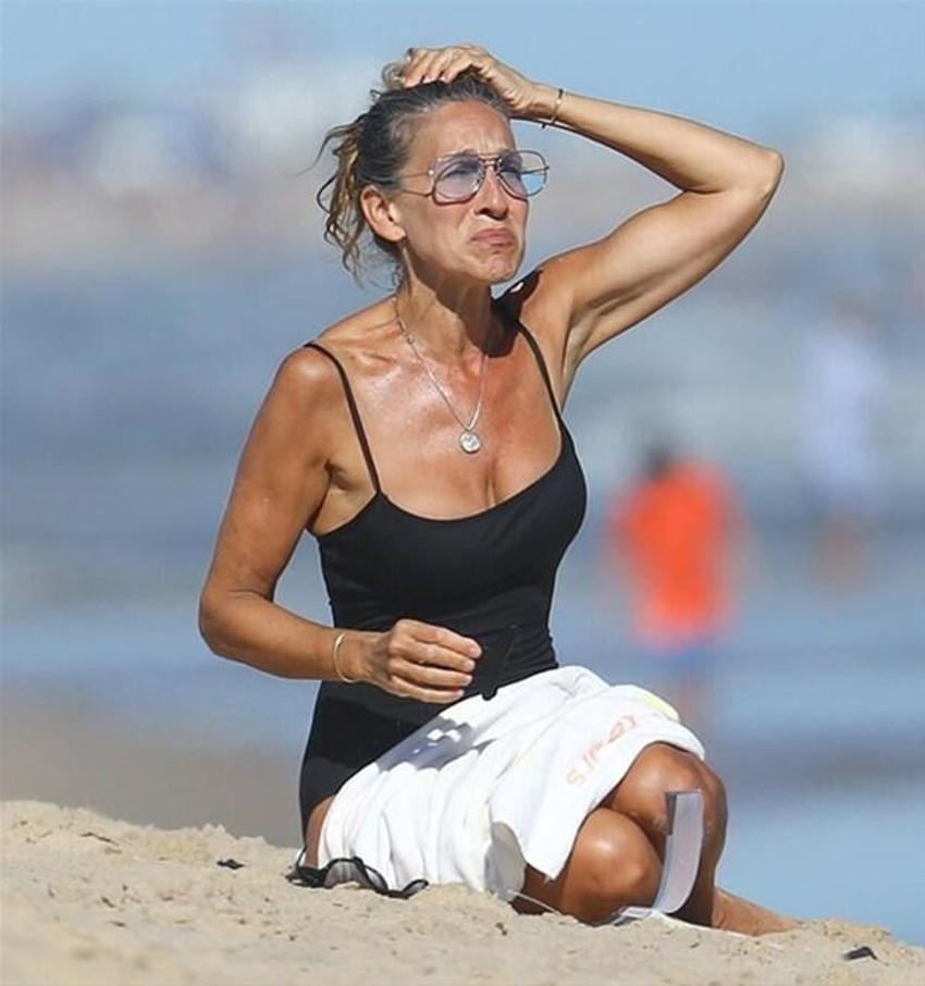 Sarah Jessica Parker'ın plaj keyfi...