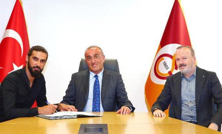 Galatasaray'ın yeni transferi Fatih Öztürk fena yakalandı