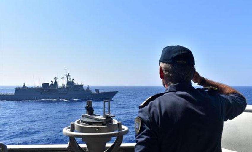 Türk savaş uçakları Yunan jetlerinin önünü kesti! Akdeniz'de kritik olay...