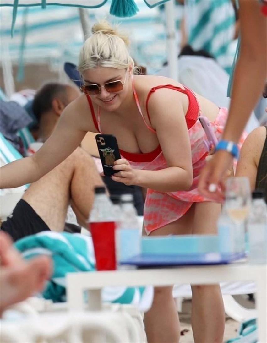 Ariel Winter koronavirüsten böyle korundu!