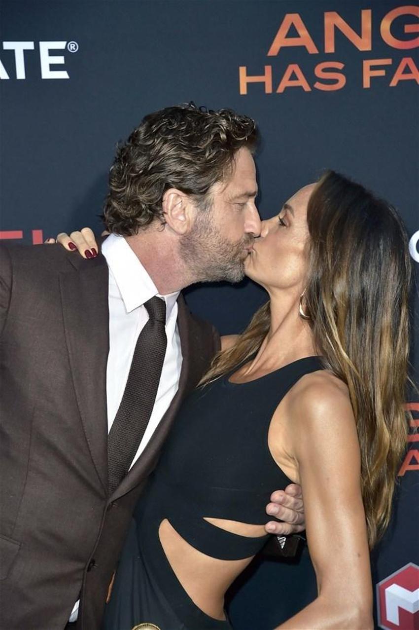 6.5 yıllık ilişki bitti! Gerard Butler ile Morgan Brown yollarını ayırdı