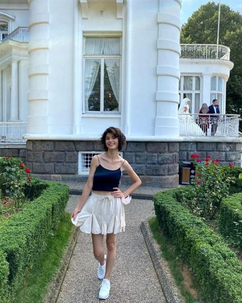 Eski gelin adayı Hanife Gürdal'ın kız kardeşi Hamide Gürdal pozları olay oldu!
