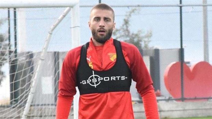 Galatasaray ve Fenerbahçe'nin gündeminde! Alpaslan Öztürk'ün menajeri açıkladı