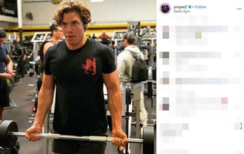 Arnold Schwarzenegger oğlu Joseph Baena tatilin tadını çıkarıyor