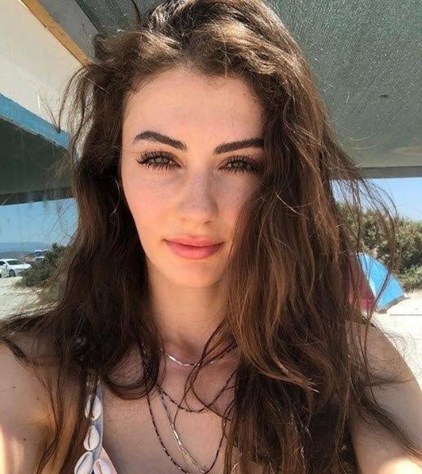 Afili Aşk'ın Ayşe'si Burcu Özberk paylaştı! Hayranları şaşırdı...