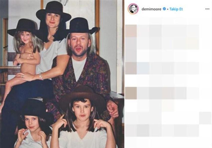 Demi Moore banyoyu ofise çevirdi!