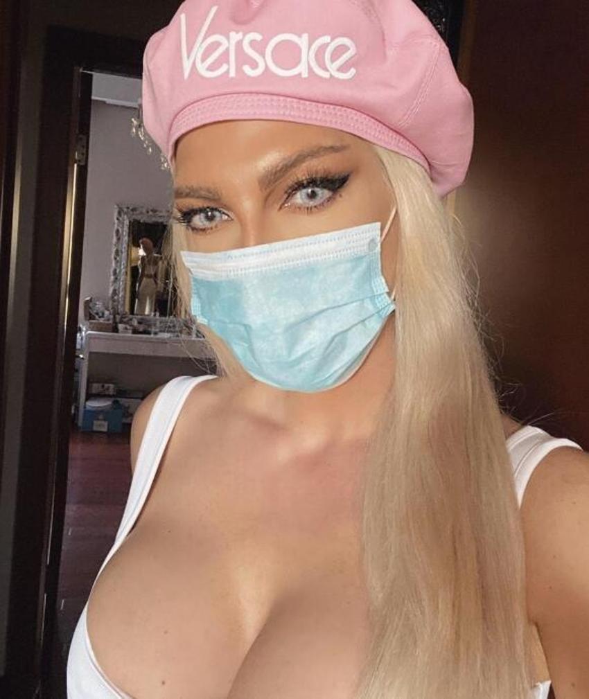 Jelena Karleusa Instagram'ı birbirine kattı!