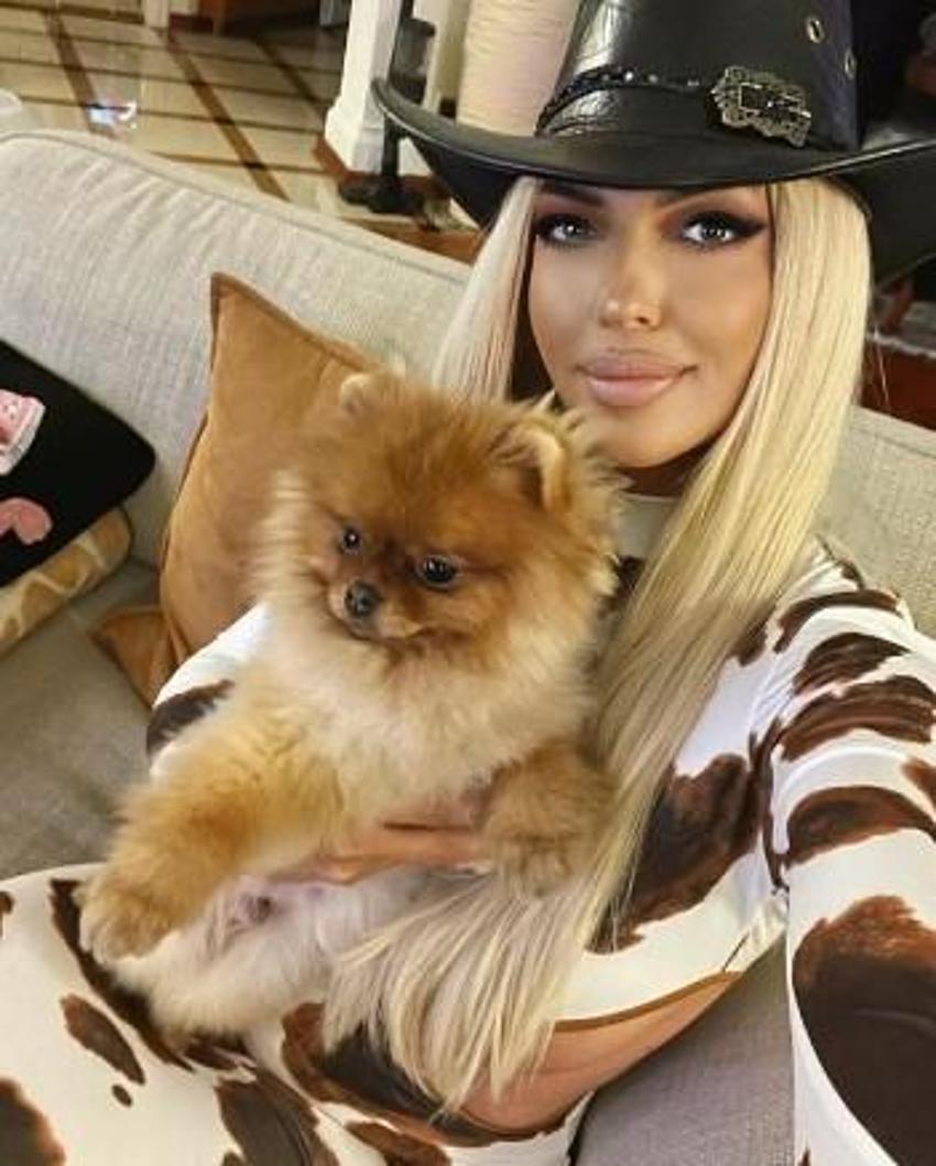 Jelena Karleusa Instagram'ı birbirine kattı!