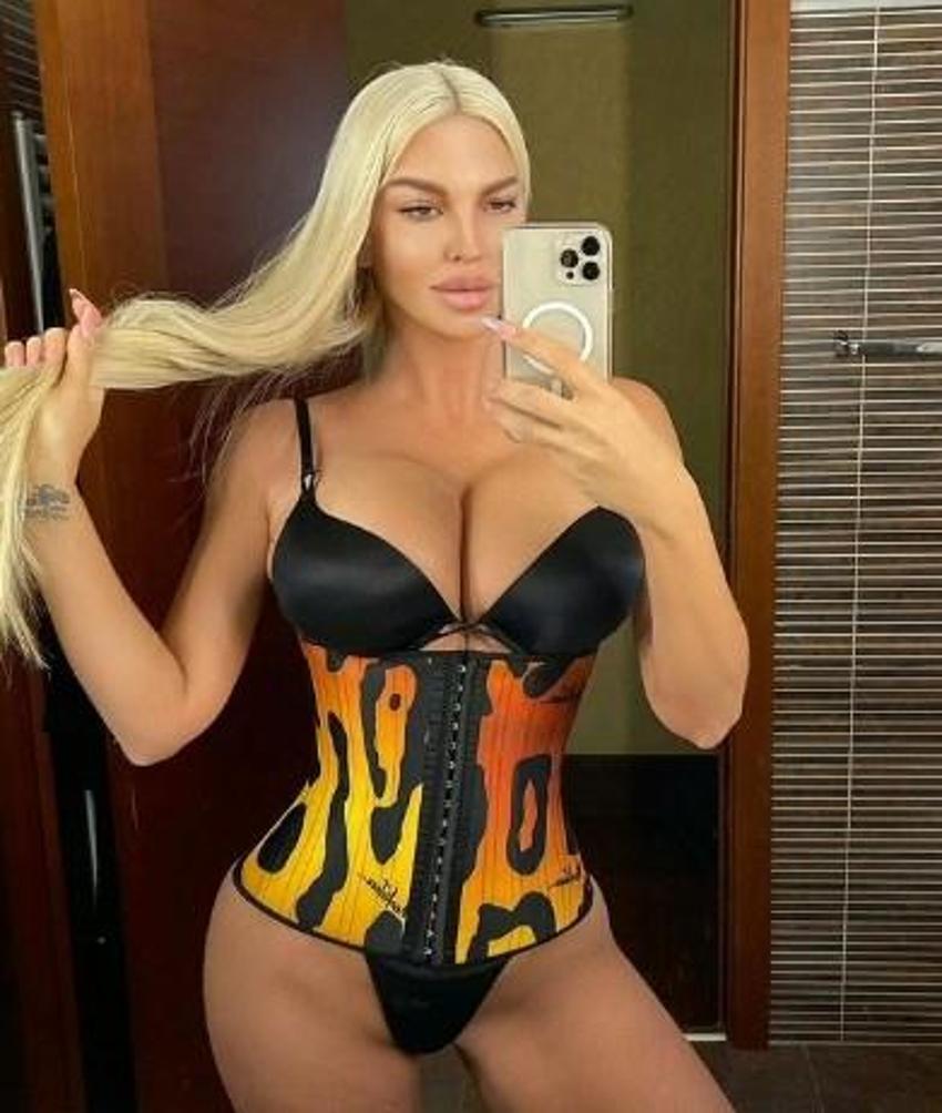 Jelena Karleusa Instagram'ı birbirine kattı!