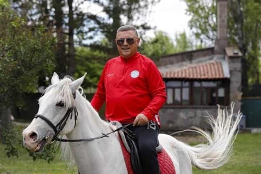 Ünal Karaman'ın istifası sonrası Başkan Hasan Kartal'dan açıklama!
