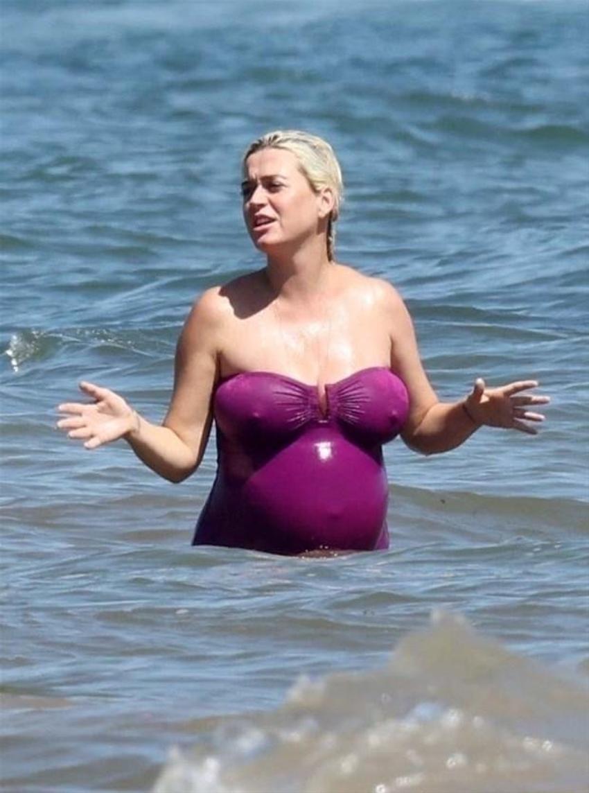 Katy Perry doğum öncesi tatile çıktı!