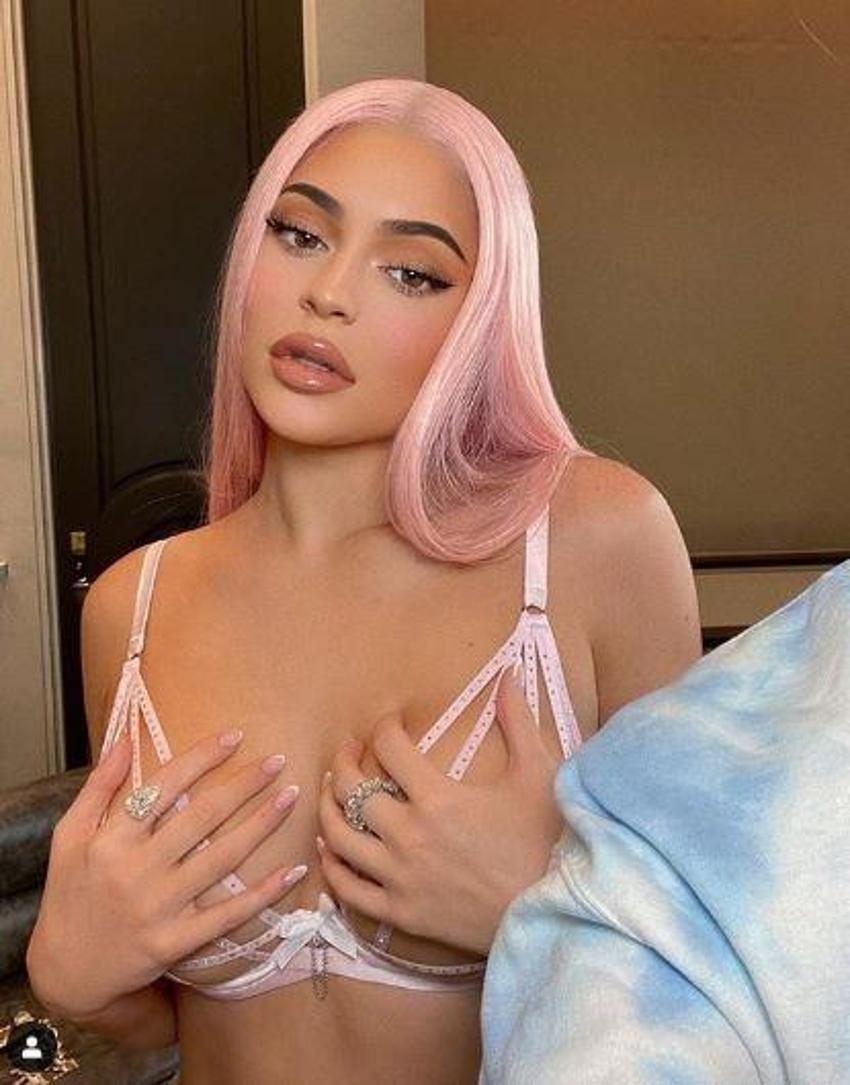 Kendall ve Kylie Jenner kardeşlere şok suçlama! İşçilerinin parasını ödemiyorlar