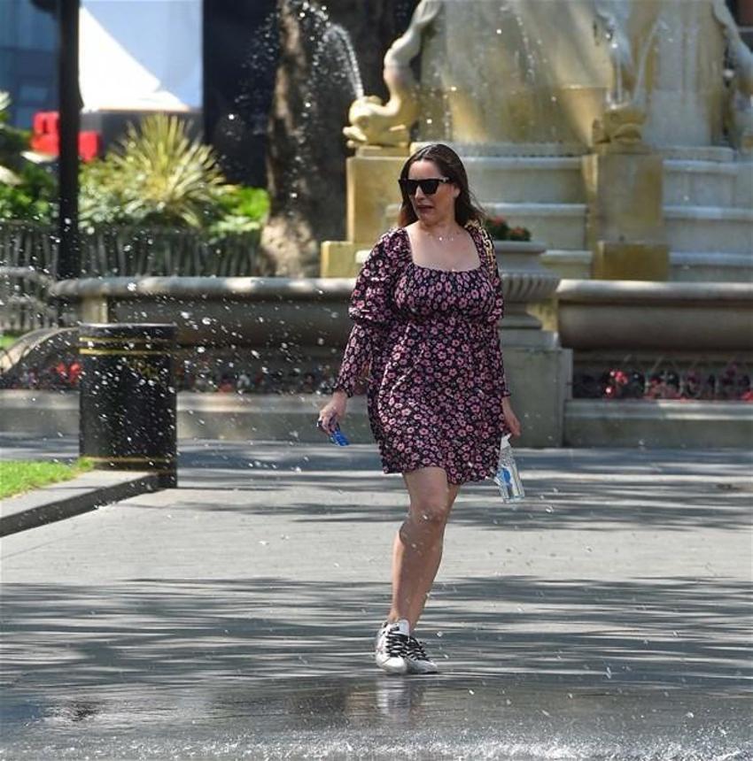 Kelly Brook açıklamasıyla şoke etti!