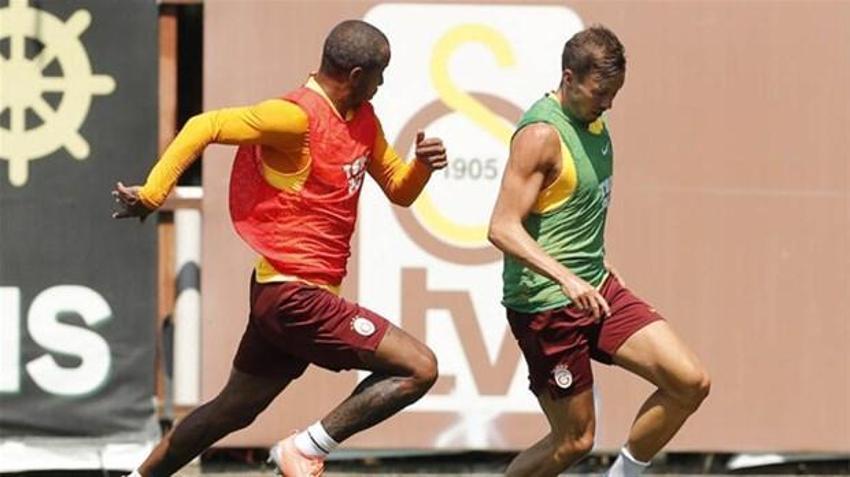 Galatasaray'da ayrılık! Nagatomo'nun gözyaşları...