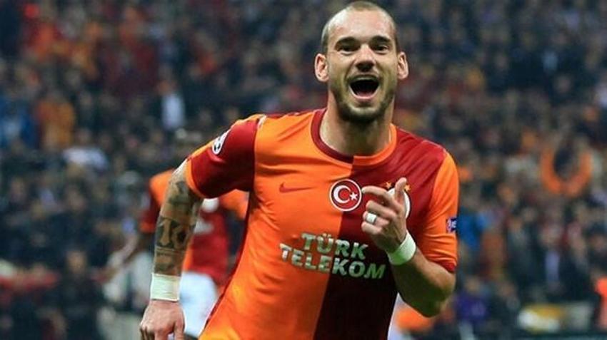 Sneijder'in biyografisi yayınlandı: Yolanthe'ye her şeyi itiraf ettim!