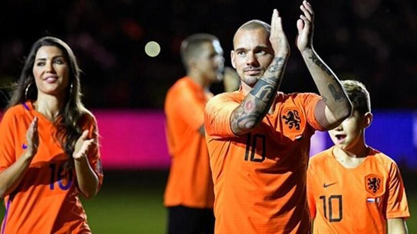 Sneijder'in biyografisi yayınlandı: Yolanthe'ye her şeyi itiraf ettim!