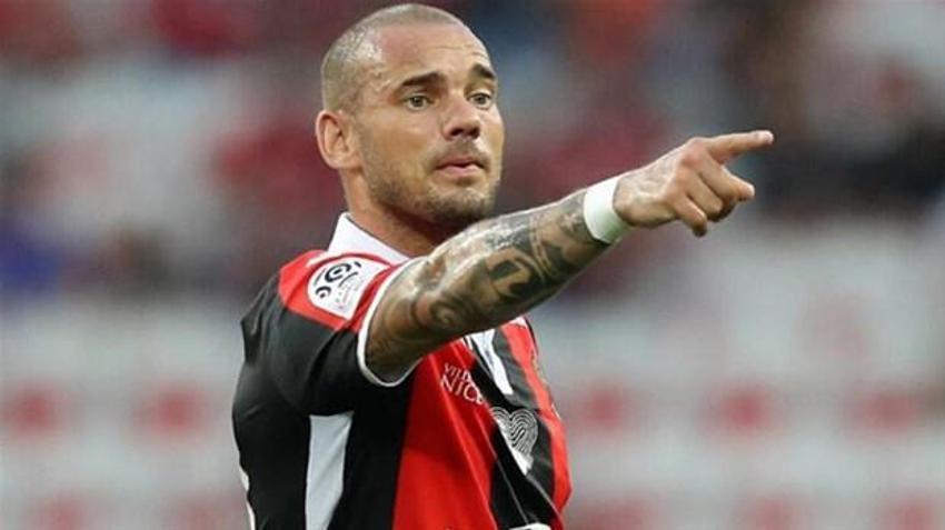 Sneijder'in biyografisi yayınlandı: Yolanthe'ye her şeyi itiraf ettim!