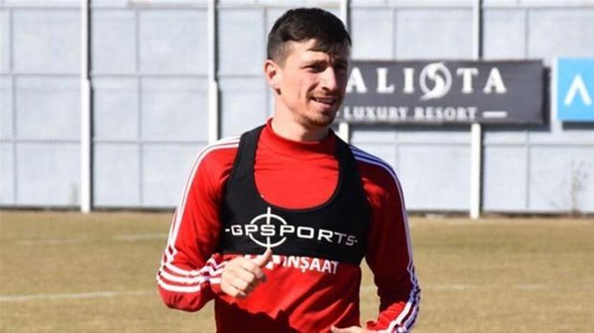 Rıza Çalımbay, Bilal Meşe'ye Mert Hakan'ın yeni takımını açıkladı