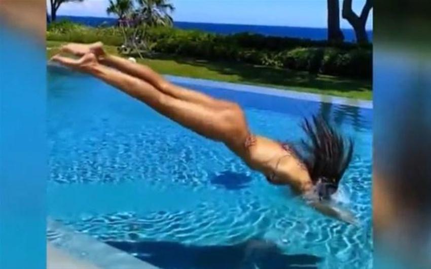 Izabel Goulart tatilin tadını çıkartıyor!