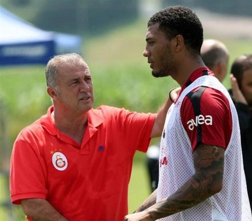 Colin Kazım'dan ırkçılık itirafı: 'Türkiye dönüşü İngiltere'de beni yere yatırdılar ve...'