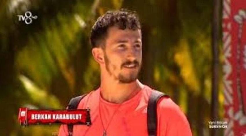 Survivor Berkan verdiği cevapla geceye damga vurdu!
