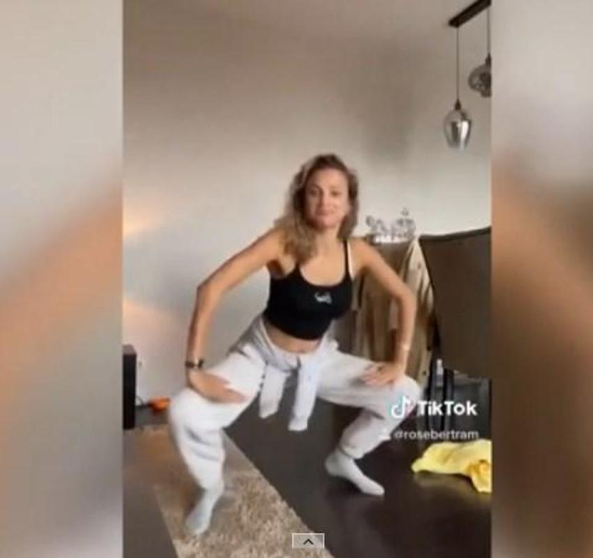 Bertram'dan TikTok'a özel dans videosu!