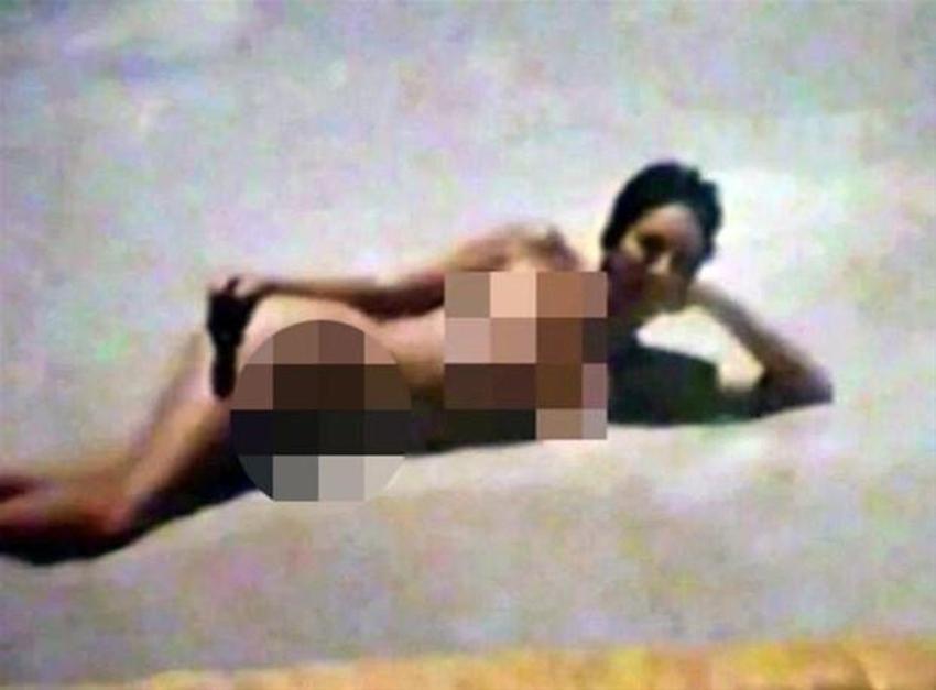 Dünyayı sallayan skandalda çıplak fotoğraflar ortaya çıktı!