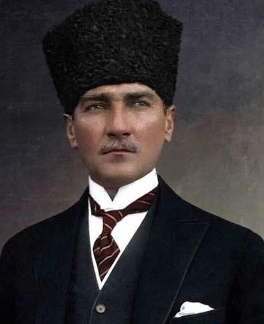 Ünlü isimlerden 19 Mayıs mesajları...