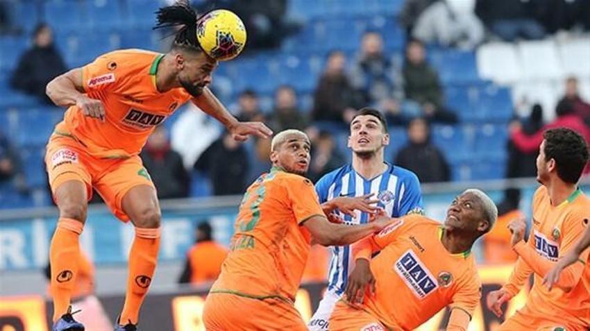 Fenerbahçe'de Gökhan Gönül karar! Öncelik Isla ama...