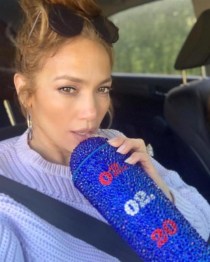 Jennifer Lopez ve Alex Rodriguez düğünlerini erteledi
