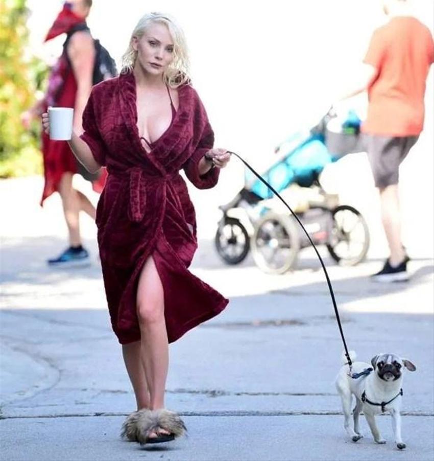 Courtney Stodden karantinayı böyle deldi!