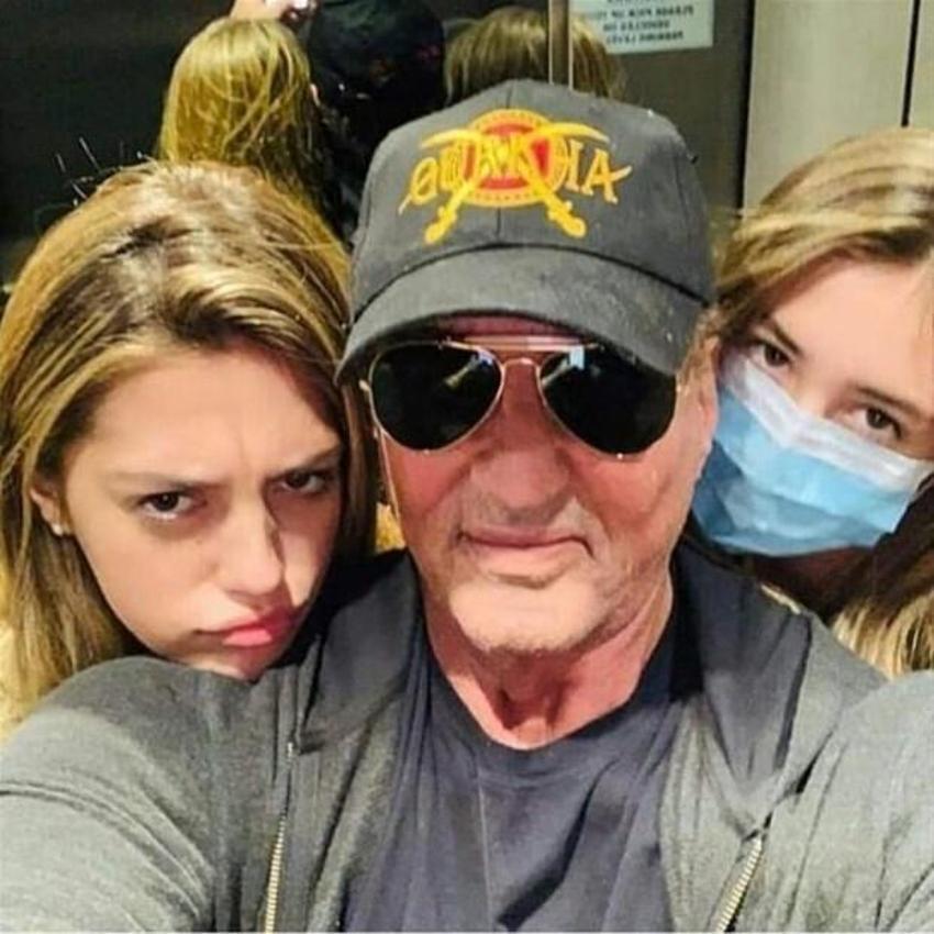 Sylvester Stallone güldürdü! 'Karantina bizi...'